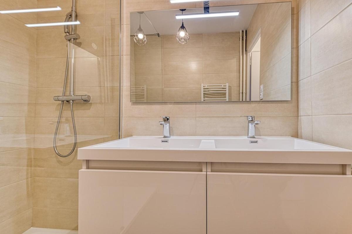 Magnificent Apartment, 4 Bedrooms, Fiber Wifi Grenoble Exterior photo